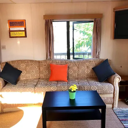 Maestrat Park Static Homes, Motorhomes, Caravans & Tents Campingplads
