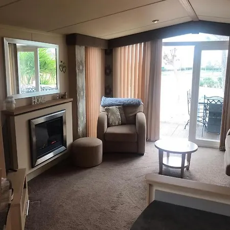 Maestrat Park Static Homes, Motorhomes, Caravans & Tents Campsite