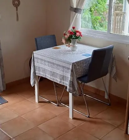 Campsite Maestrat Park Static Homes, Motorhomes, Caravans & Tents