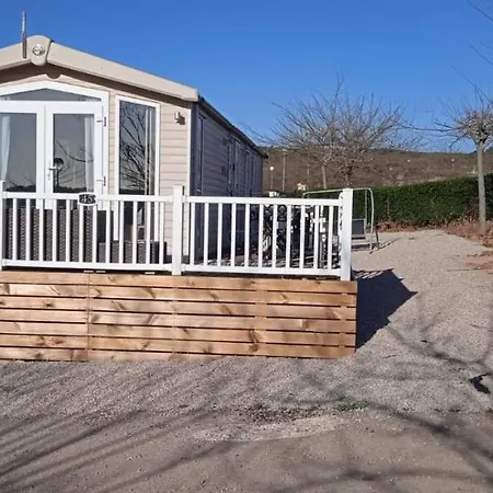 Campingplads Maestrat Park Static Homes, Motorhomes, Caravans & Tents