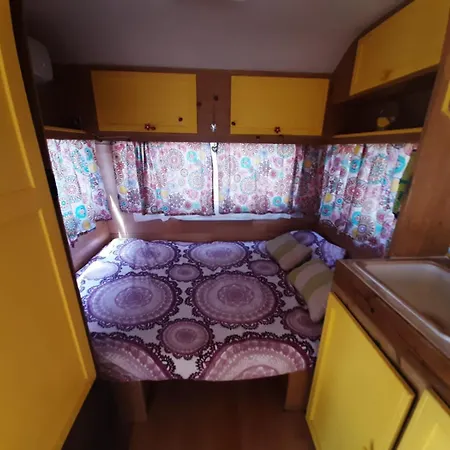 Maestrat Park Static Homes, Motorhomes, Caravans & Tents Campsite
