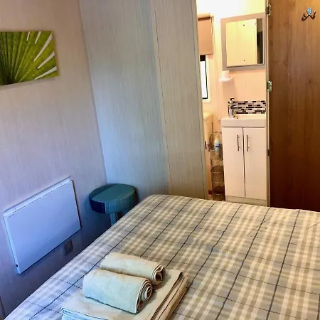 Maestrat Park Static Homes, Motorhomes, Caravans & Tents Kemping